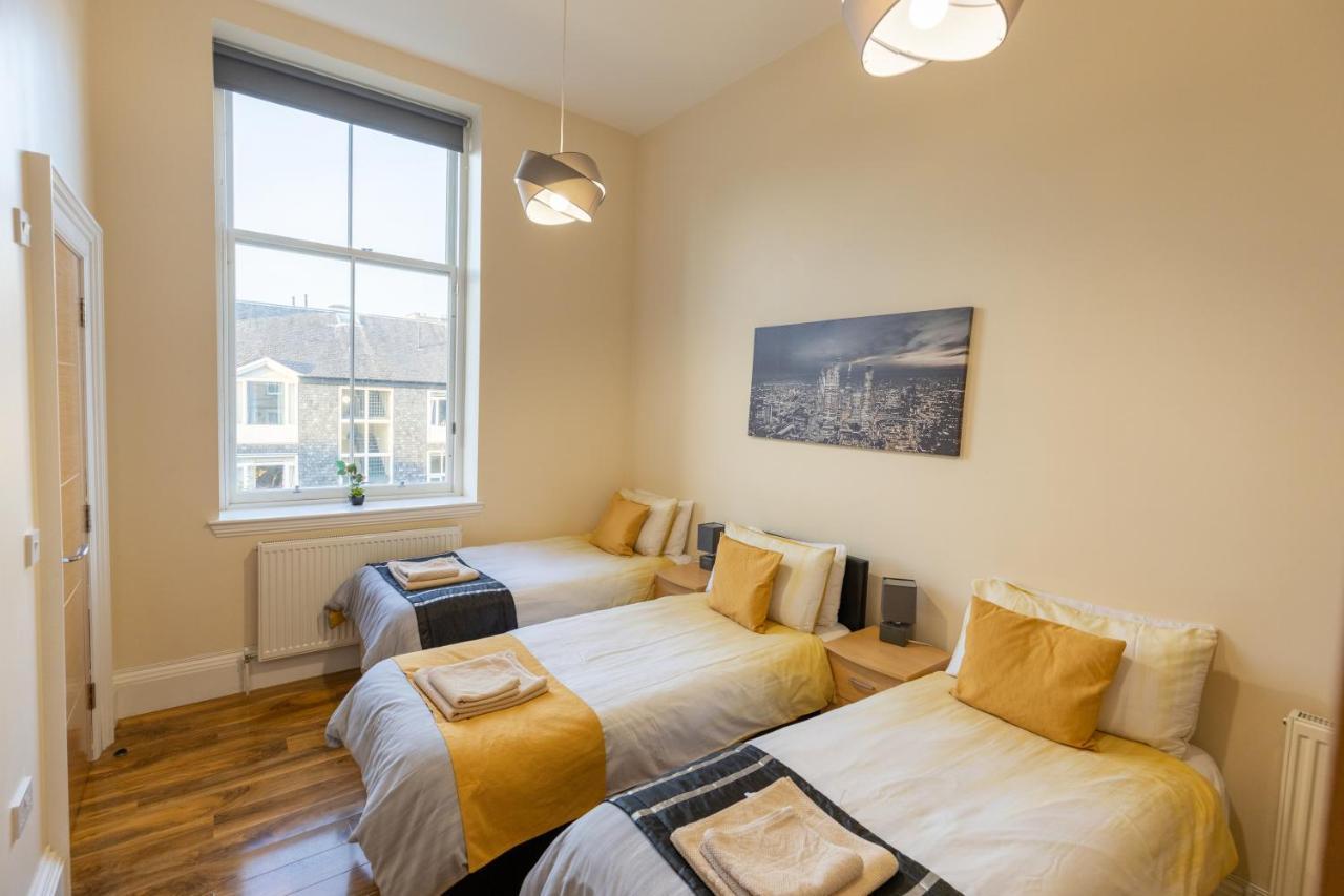 New 2 Bed Apartment With Stunning Views Of Arthur Seat Mountain Edimburgo Esterno foto